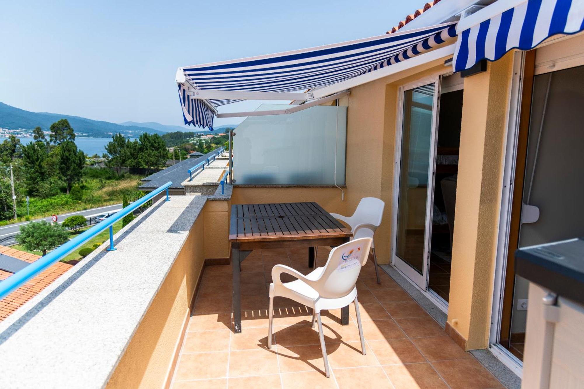 Mirador Da Ria Resort Nautico Portosin Gayanes   외부 사진
